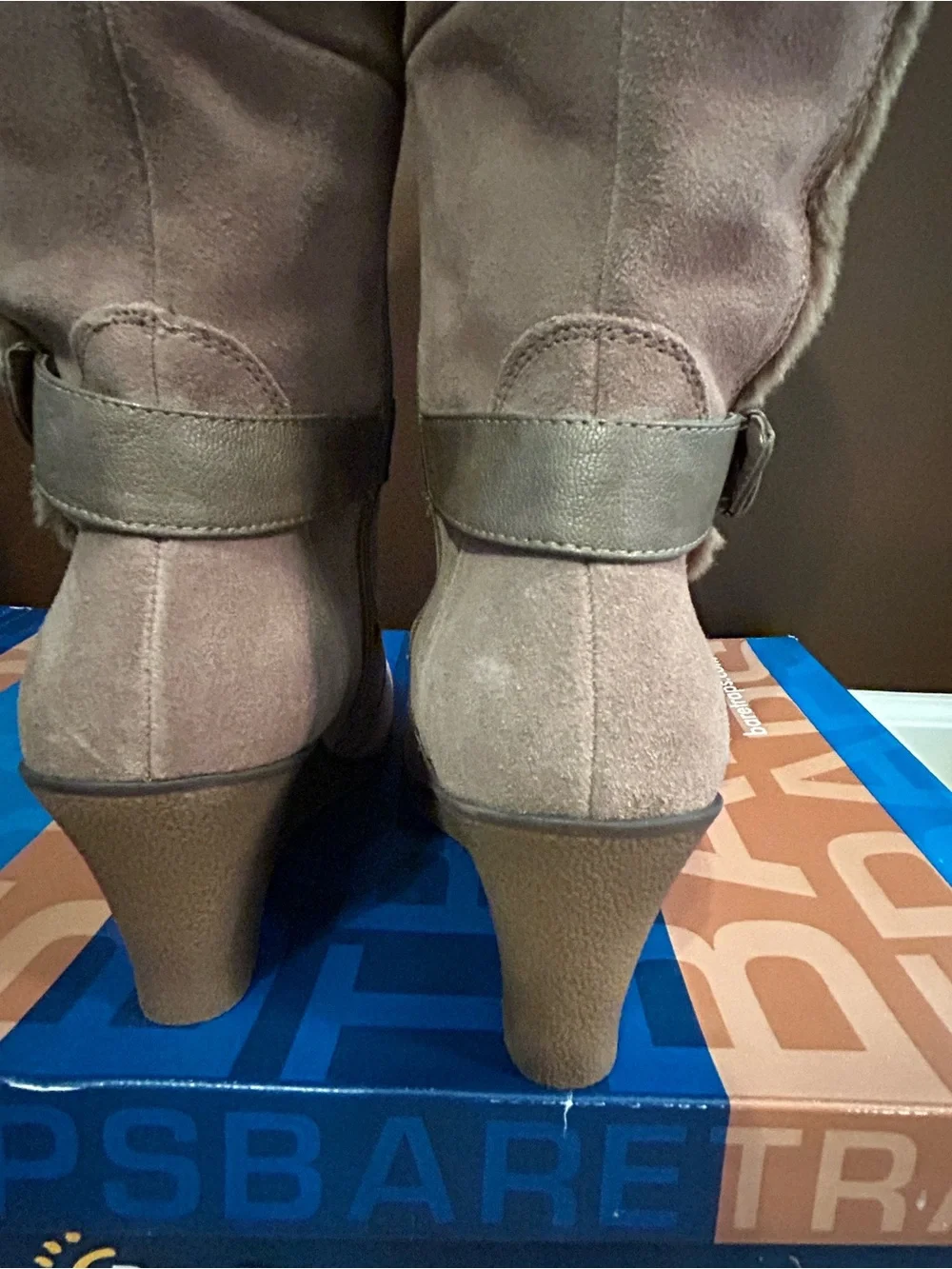 NIB BareTraps Aletta Faux Suede Faux Fur Lined Wedge Tall Boots Women's Size 8.5